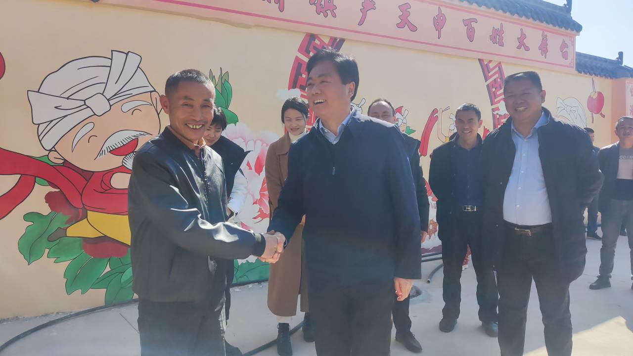正在上传...