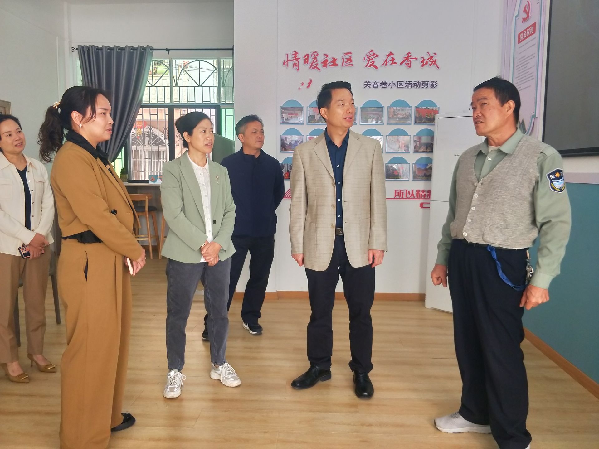 正在上传...